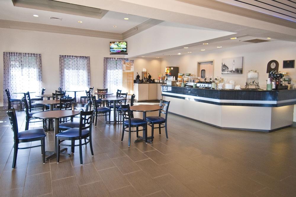 Quality Inn & Suites At Airport Blvd I-65 Mobile Exterior foto