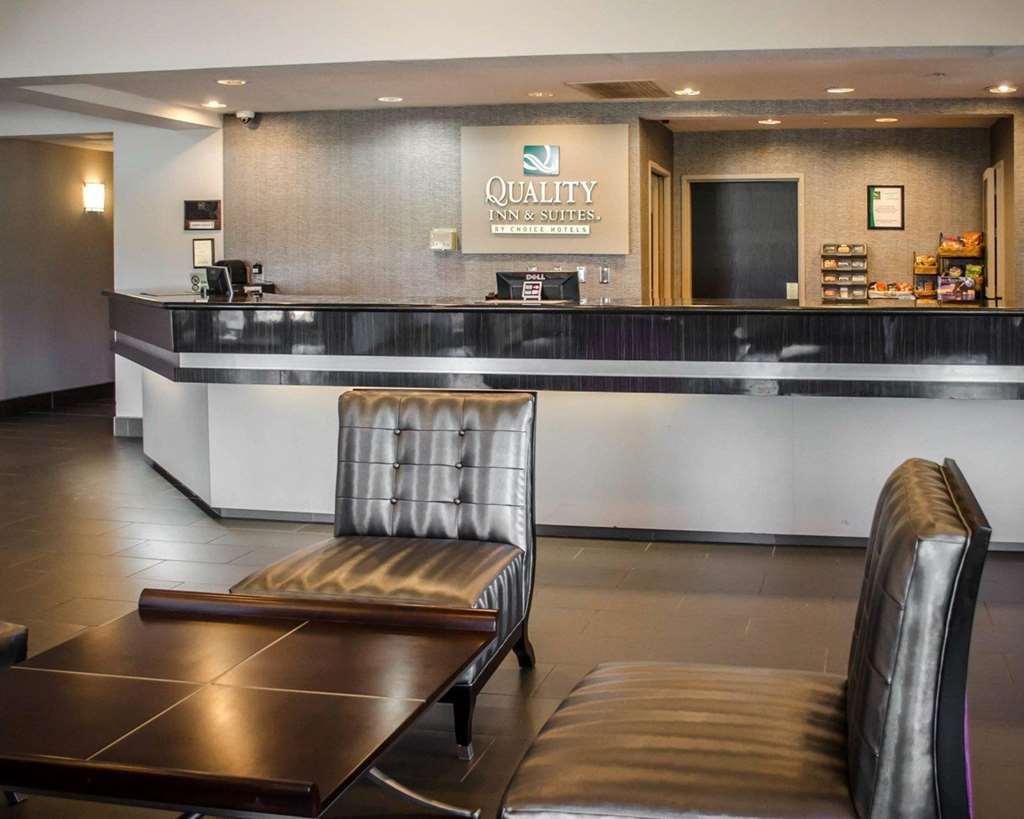 Quality Inn & Suites At Airport Blvd I-65 Mobile Interior foto