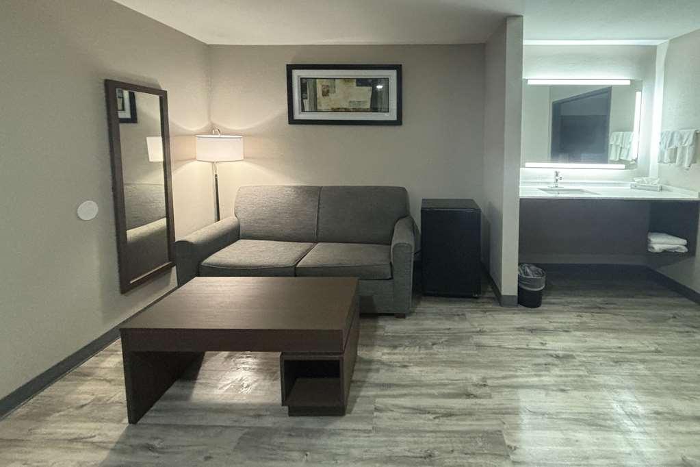 Quality Inn & Suites At Airport Blvd I-65 Mobile Zimmer foto